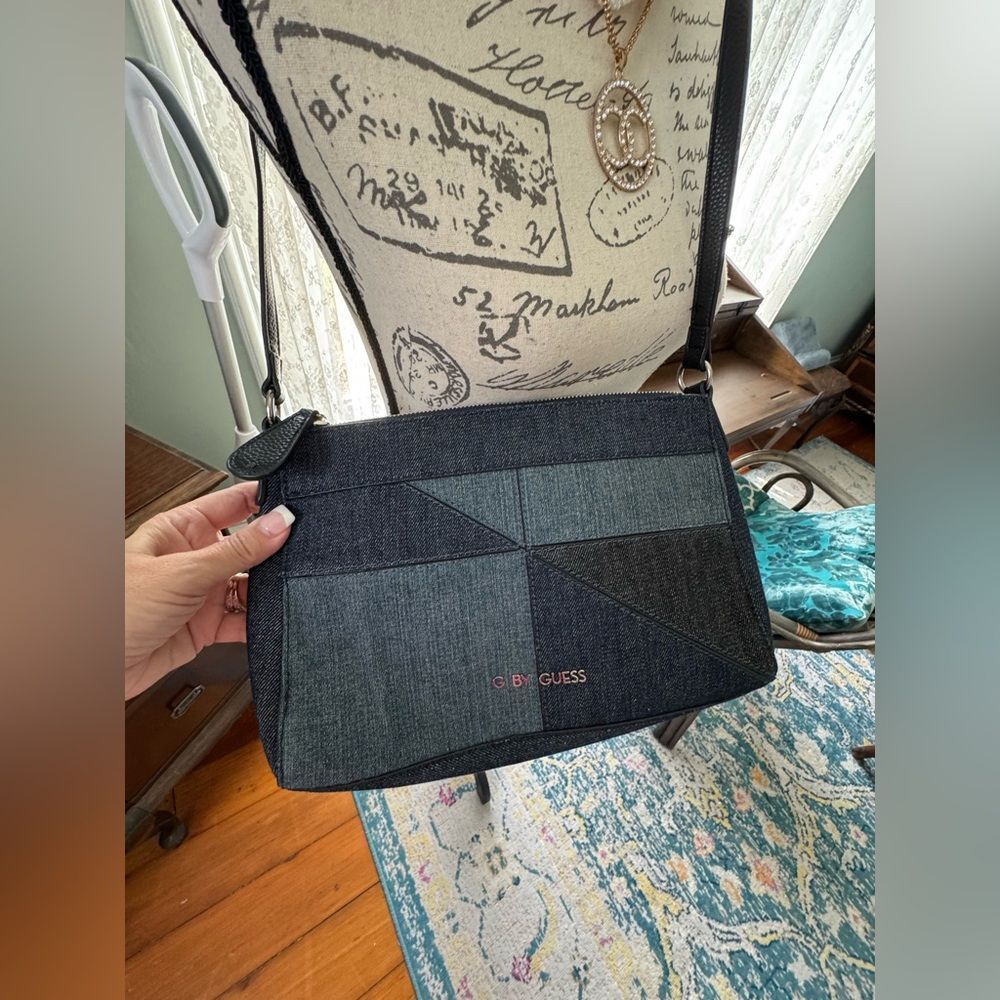 *Guess* Like new Denim Purse